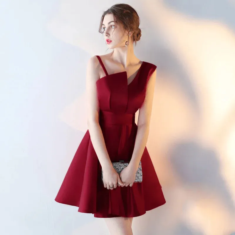 Burgundy Wedding Guest Dresses Short Satin Sexy V Neck One Shoulders ALine Vestido De Gala Elegant Bridesmaid Party Gown Cocktail