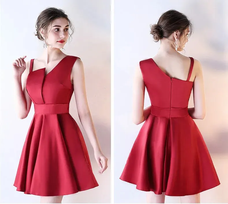 Burgundy Wedding Guest Dresses Short Satin Sexy V Neck One Shoulders ALine Vestido De Gala Elegant Bridesmaid Party Gown Cocktail