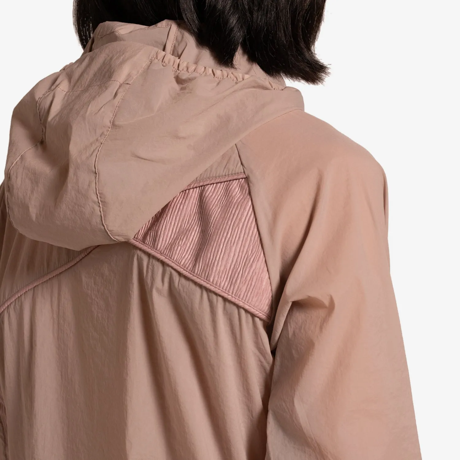 Ep.3 Synopsis 03 Jacket Pink