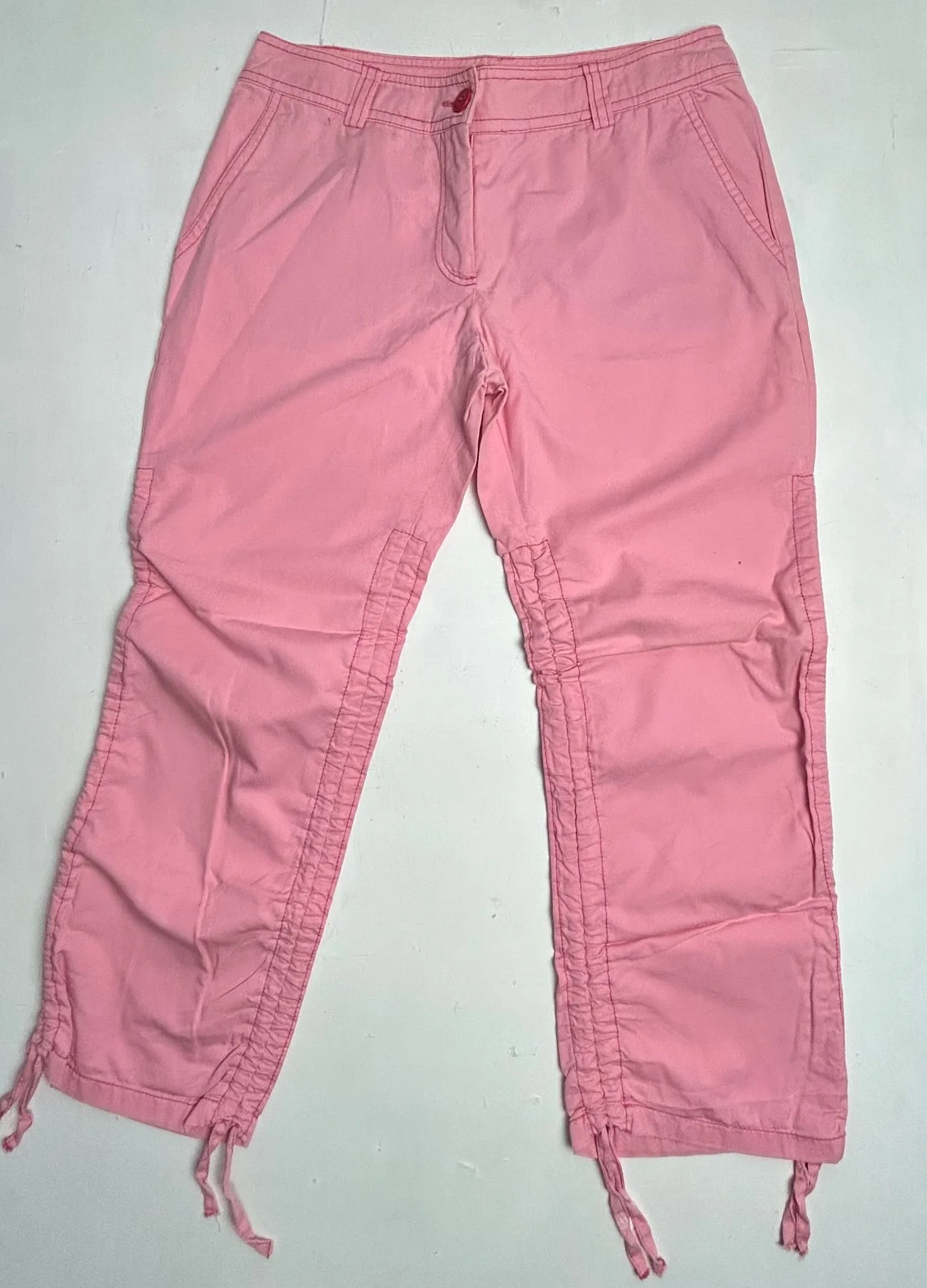 Pink ruched low rise capri pants (S)