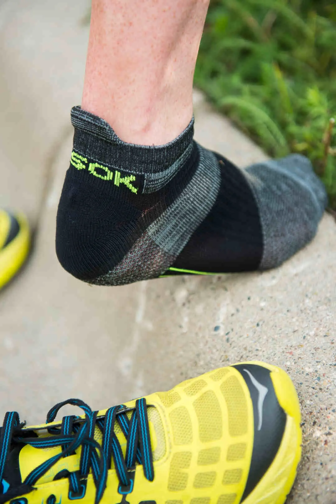 Q5 No Show Socks for Runners (Charcoal)